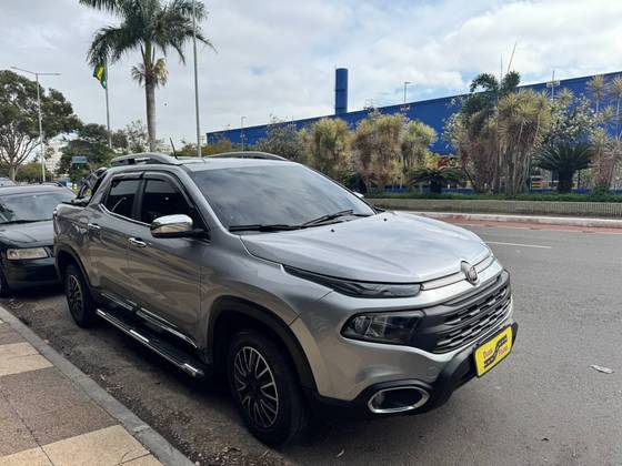 FIAT TORO 1.8 16V EVO FLEX ENDURANCE MANUAL FIAT TORO 1.8 16V EVO FLEX ENDURANCE MANUAL